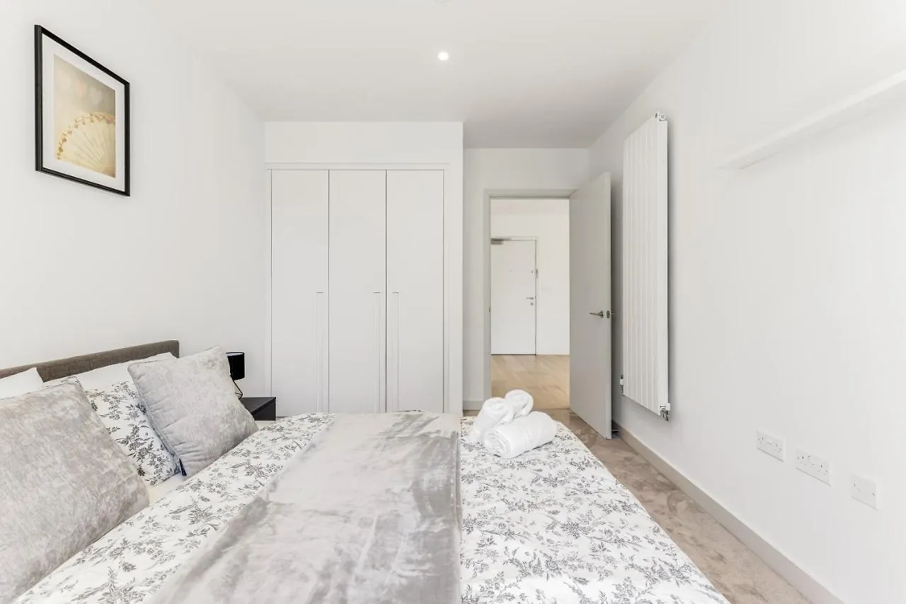 The Grand Cabo - Two Bed Apartment London 0*,  United Kingdom