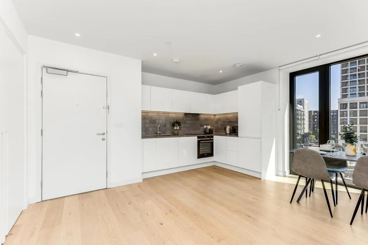 The Grand Cabo - Two Bed Apartment London