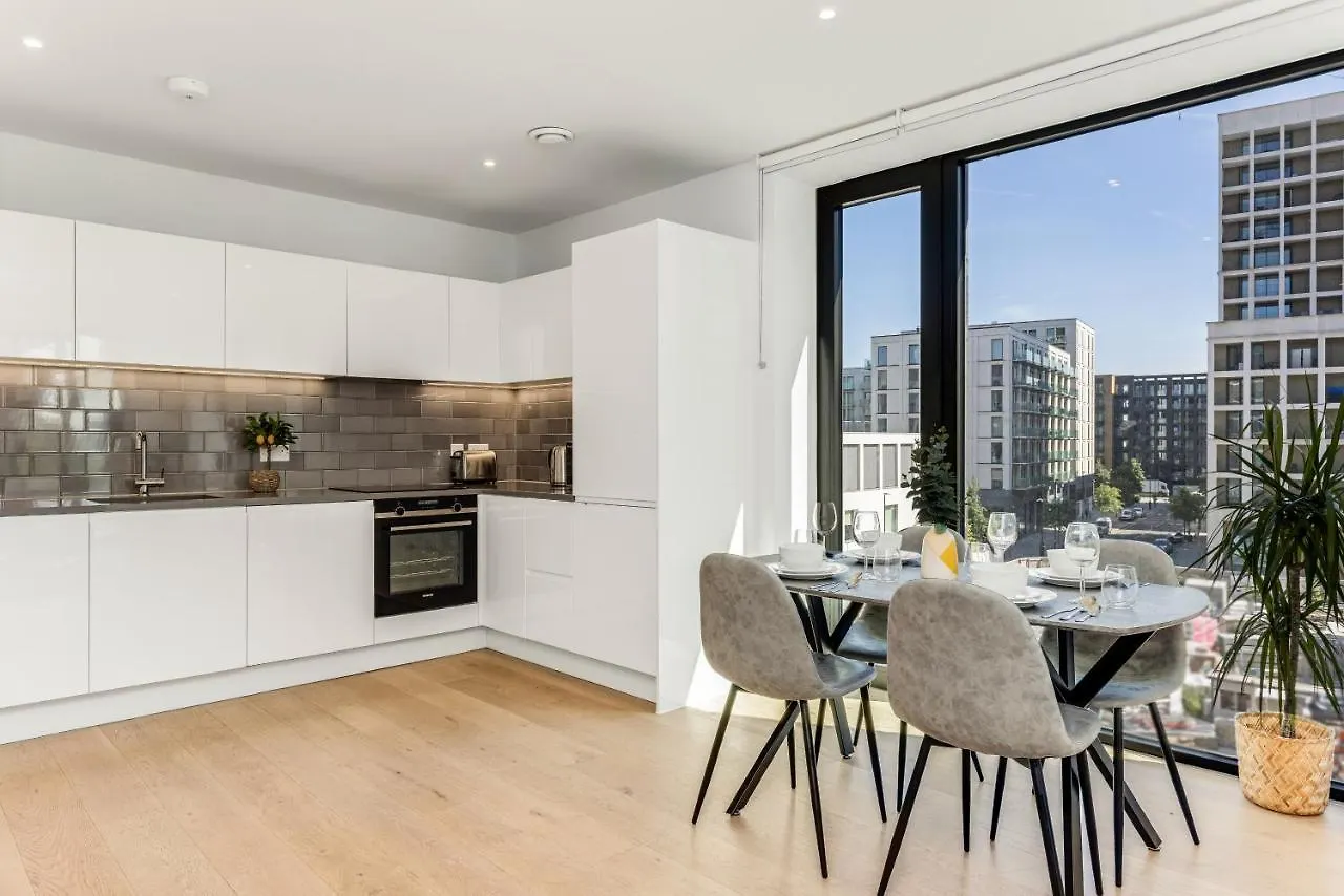 The Grand Cabo - Two Bed Apartment London