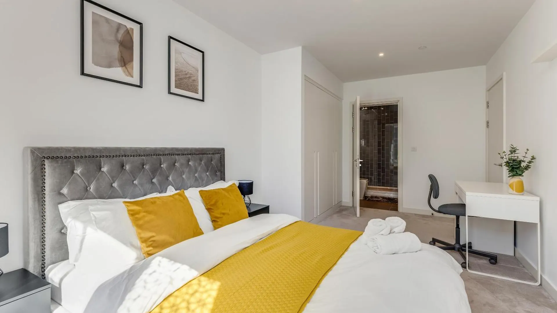 The Grand Cabo - Two Bed Apartment London
